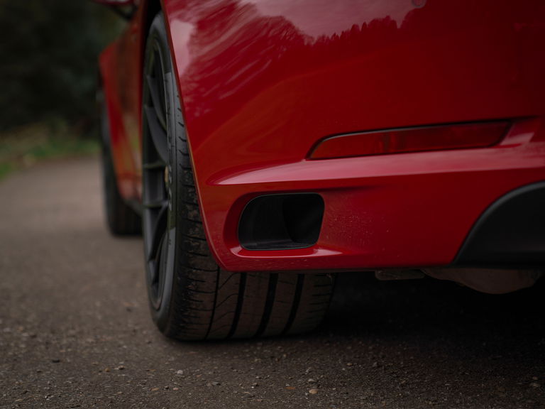 Porsche 991.2 Carrera GTS