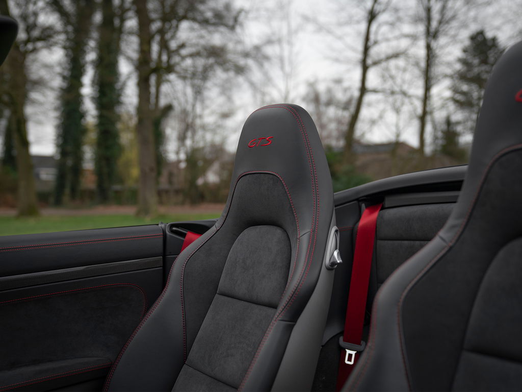 Porsche 991.2 Carrera GTS