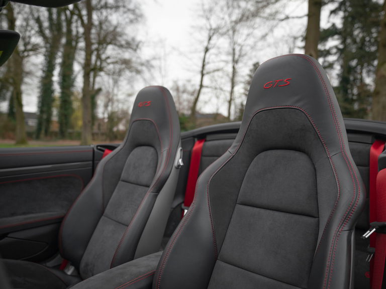 Porsche 991.2 Carrera GTS