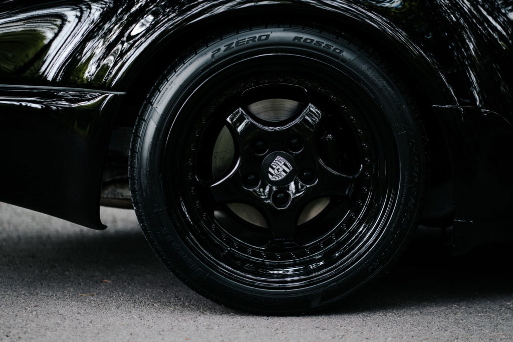 Porsche 964 Carrera 4