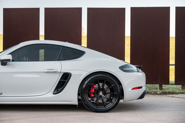 Porsche 718 Cayman GTS 4.0