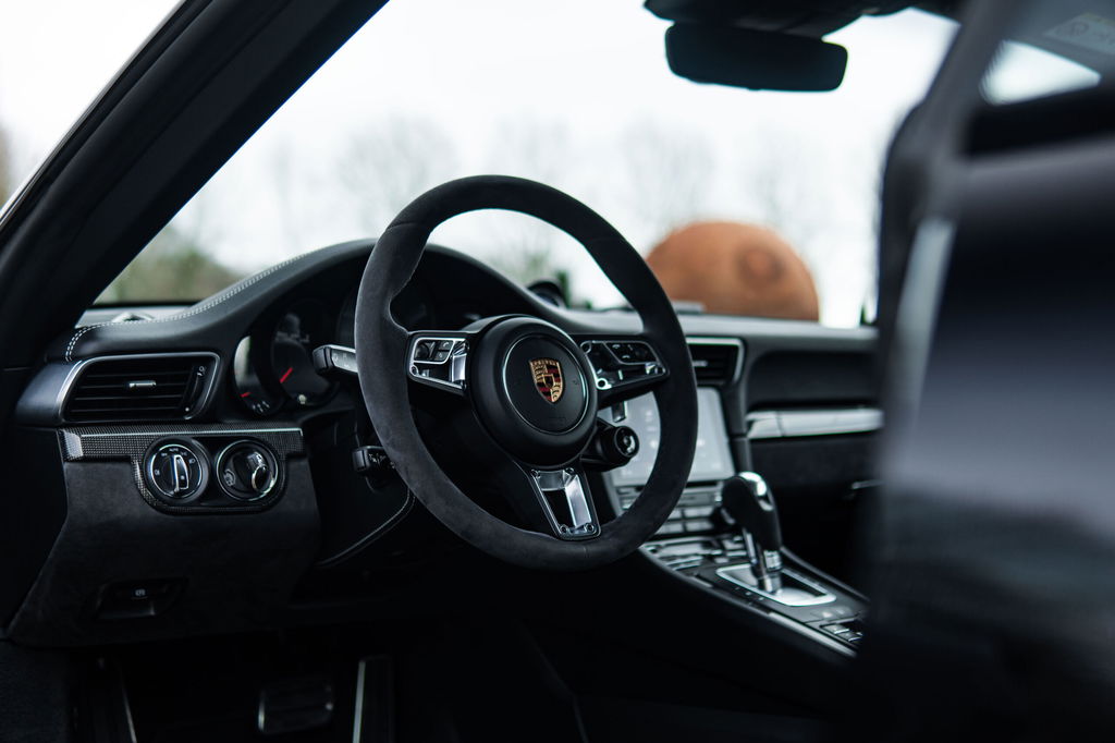 Porsche 991.2 Carrera GTS