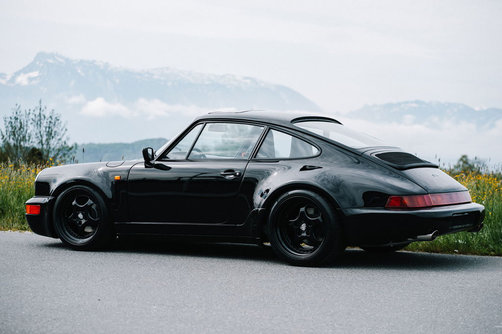 Porsche 964 Carrera 4