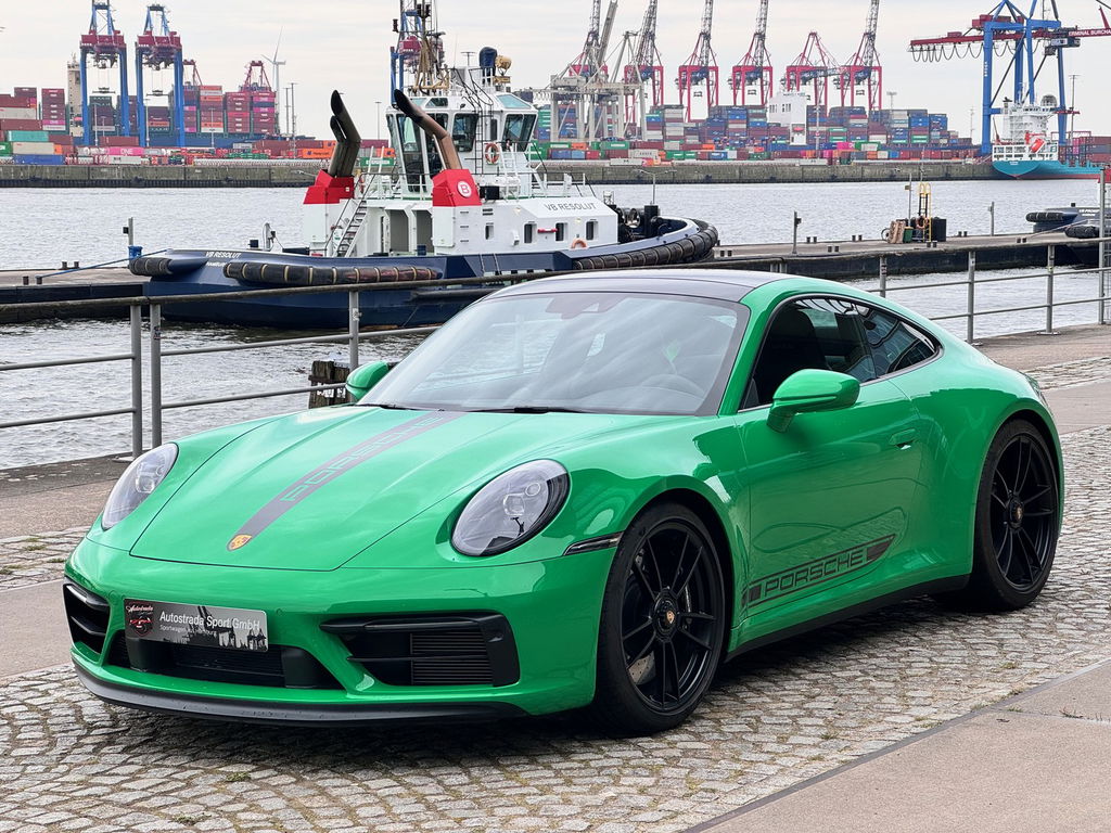 Porsche 992 Carrera GTS