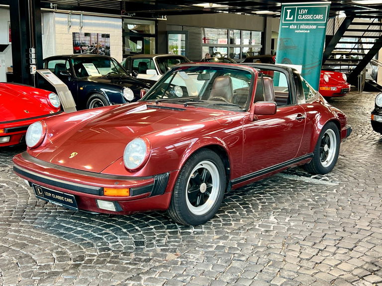 Porsche 911 Carrera 3.2