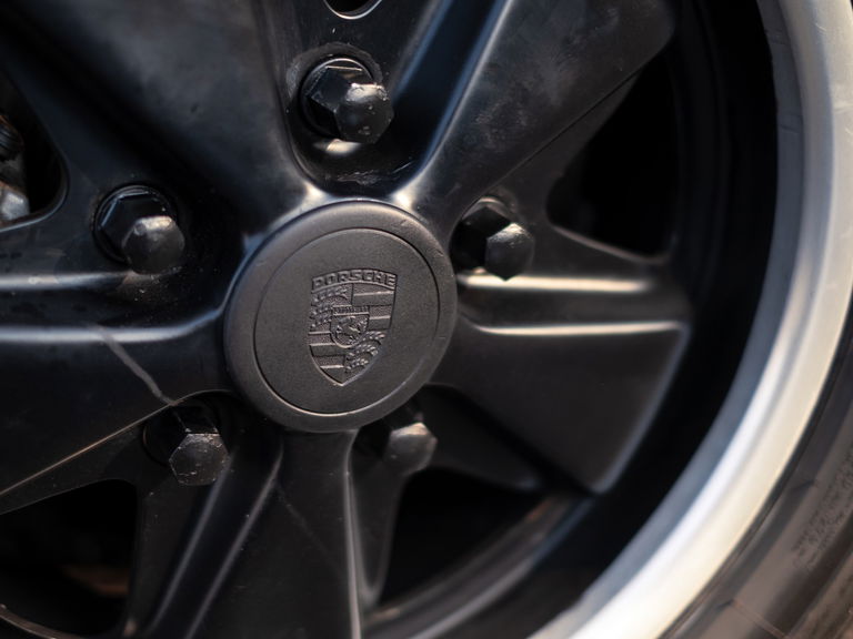 Porsche 911 Carrera 2,7