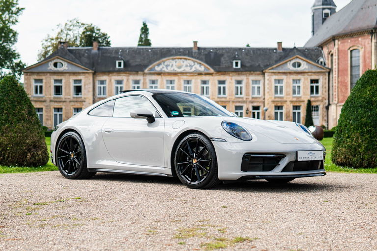Porsche 992 Carrera S