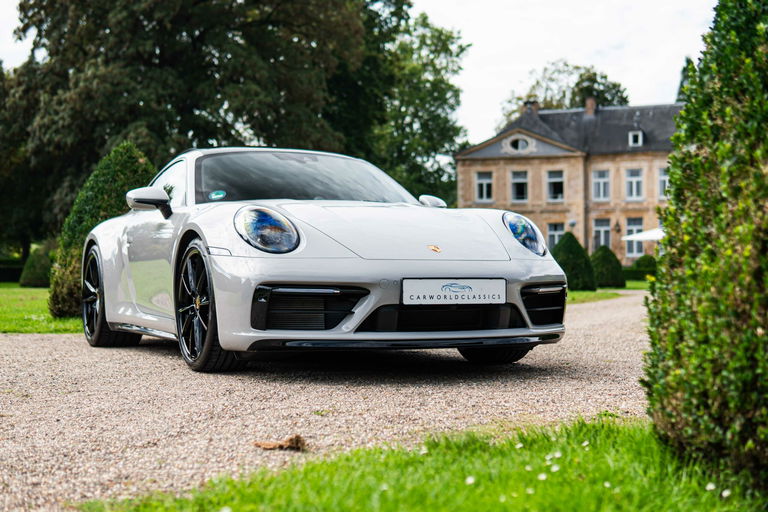 Porsche 992 Carrera S