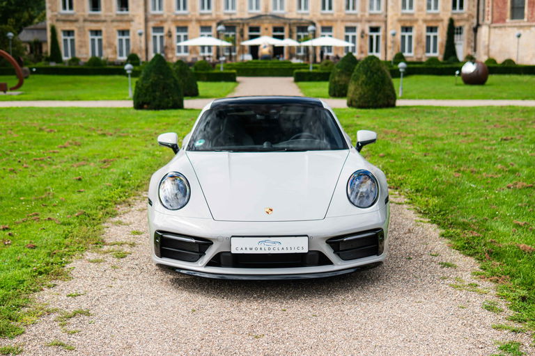 Porsche 992 Carrera S
