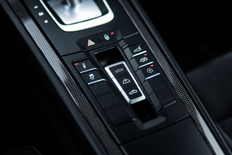 Porsche 991.2 Carrera GTS