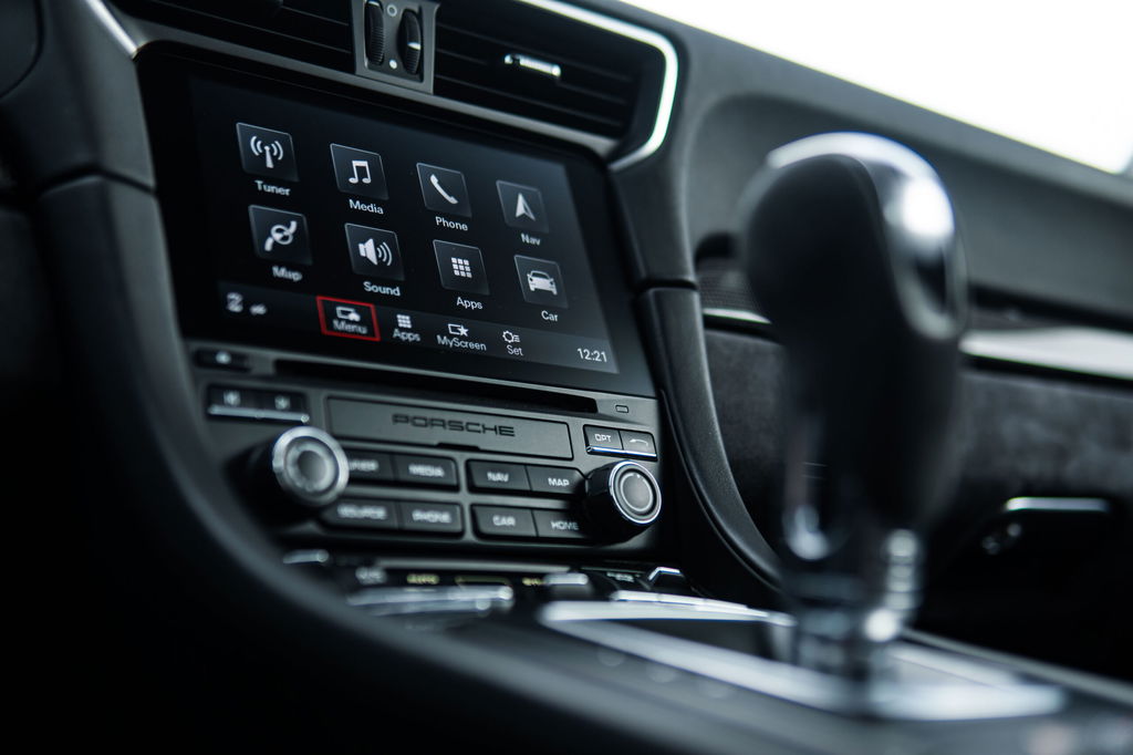 Porsche 991.2 Carrera GTS