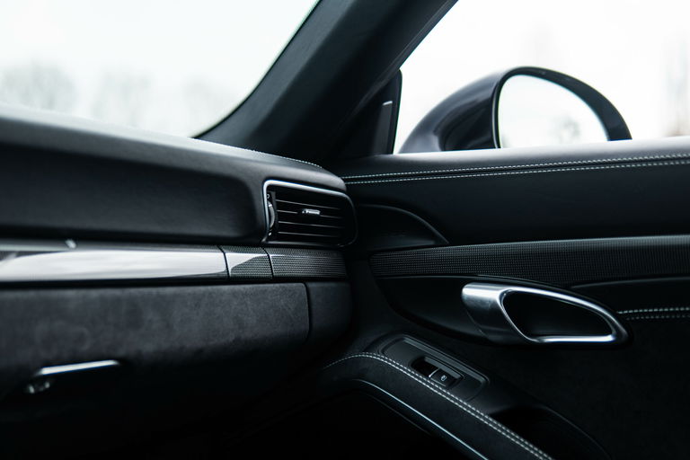 Porsche 991.2 Carrera GTS