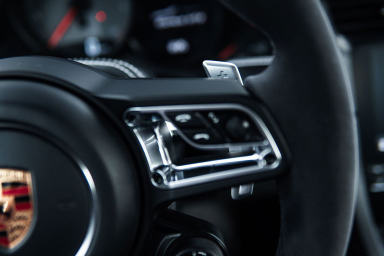 Porsche 991.2 Carrera GTS