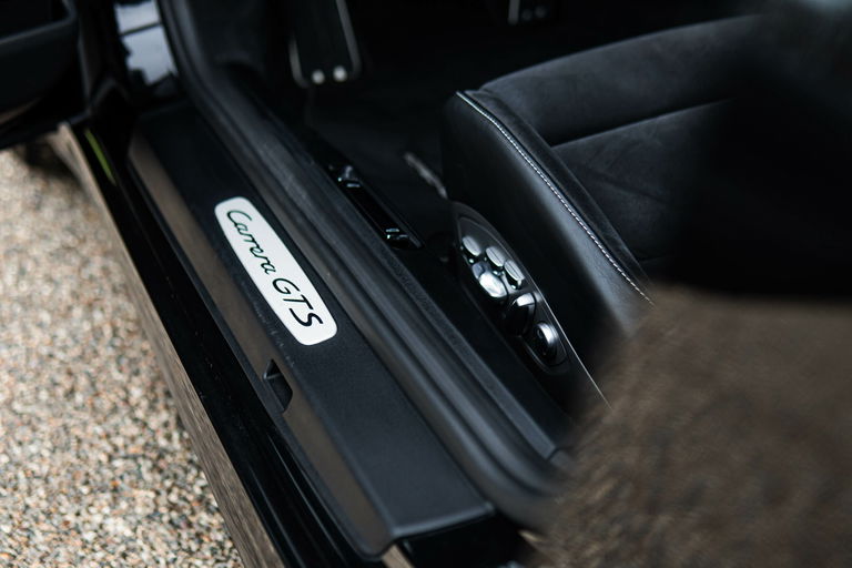 Porsche 991.2 Carrera GTS