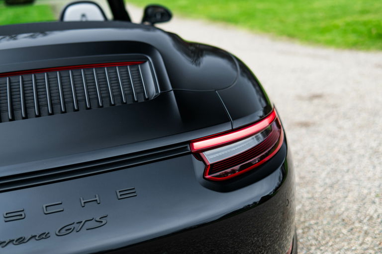 Porsche 991.2 Carrera GTS