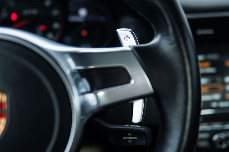 Porsche 991 Carrera 4 GTS