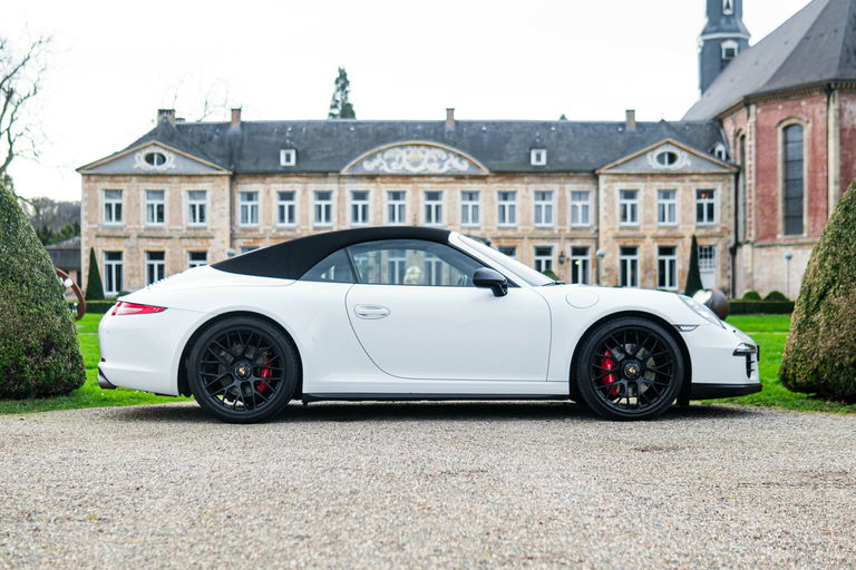 Porsche 991 Carrera 4 GTS