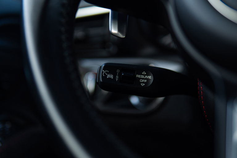 Porsche 991.2 Carrera GTS