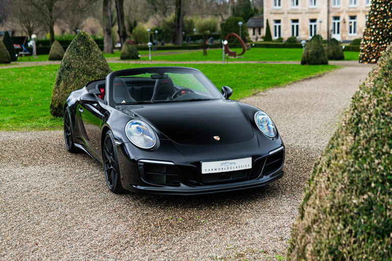 Porsche 991.2 Carrera GTS