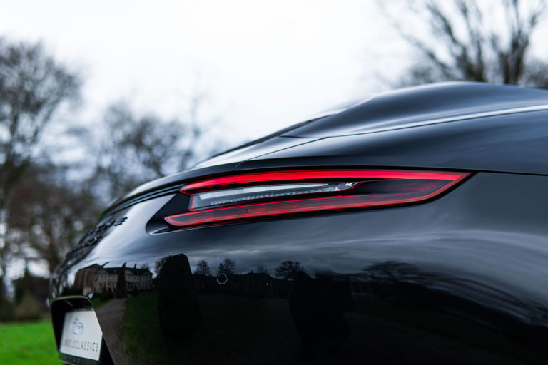 Porsche 991.2 Carrera GTS