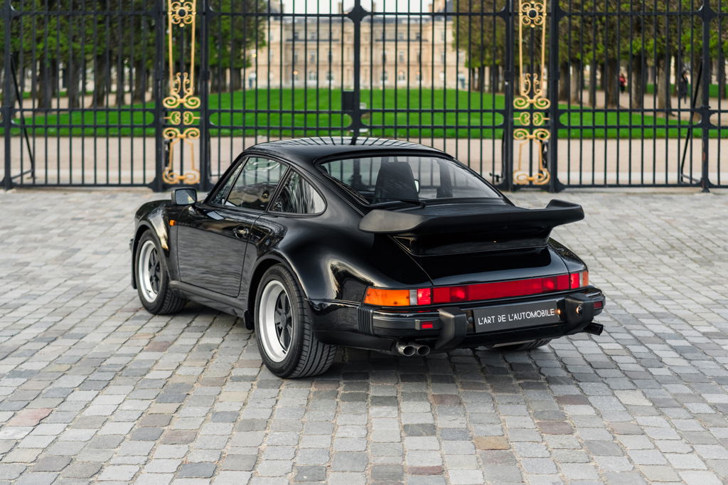 Porsche 911 Turbo S 3.3