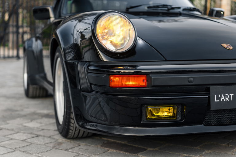 Porsche 911 Turbo S 3.3