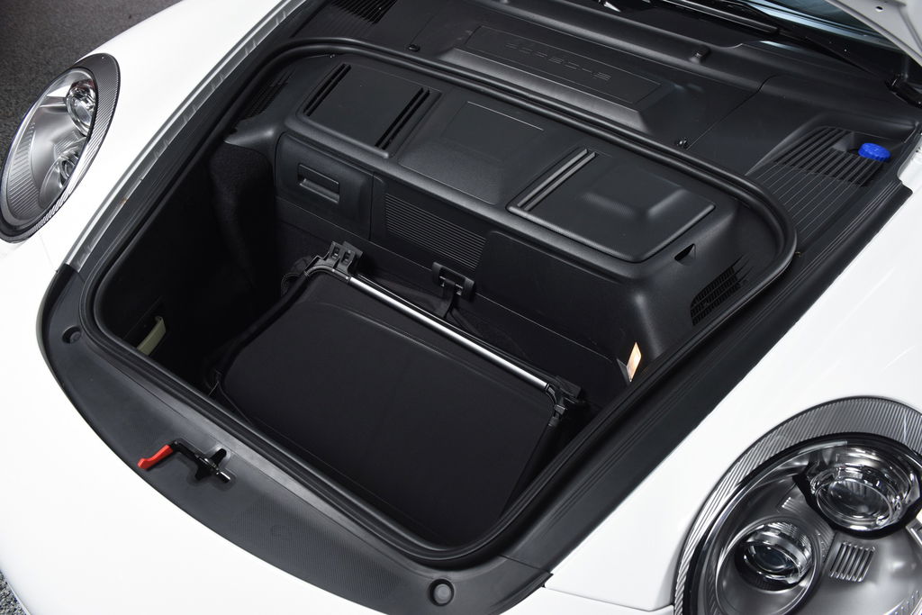 Porsche 997.2 Carrera GTS