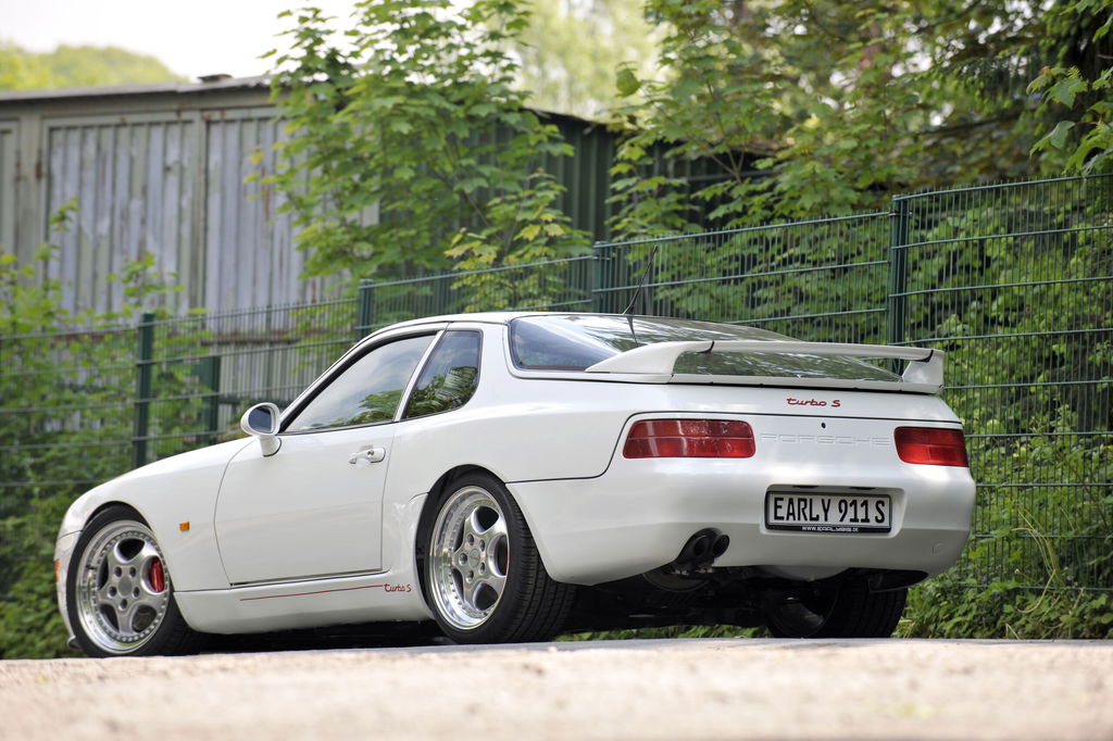 Porsche 968 Turbo S