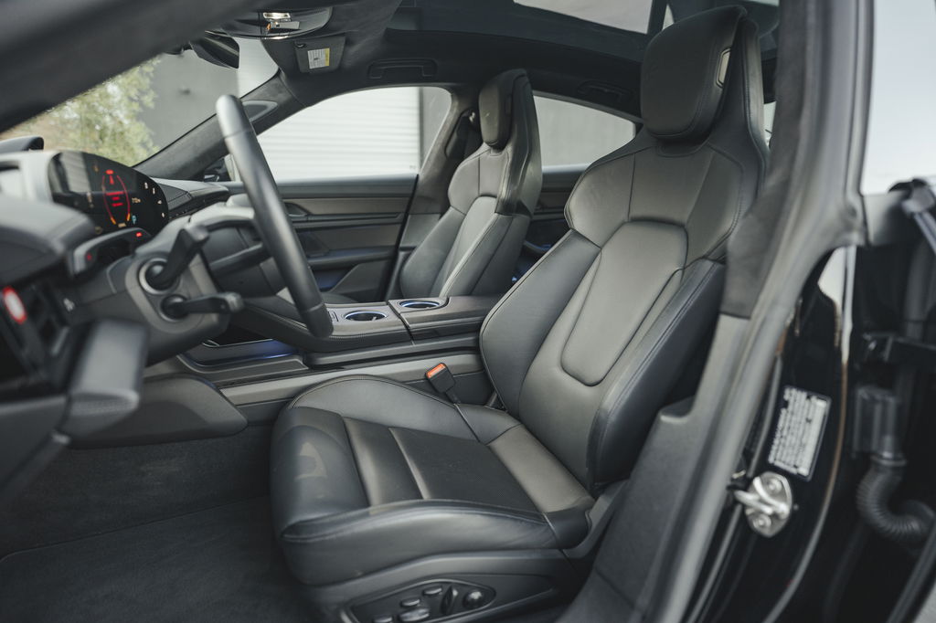 Porsche Taycan Turbo S