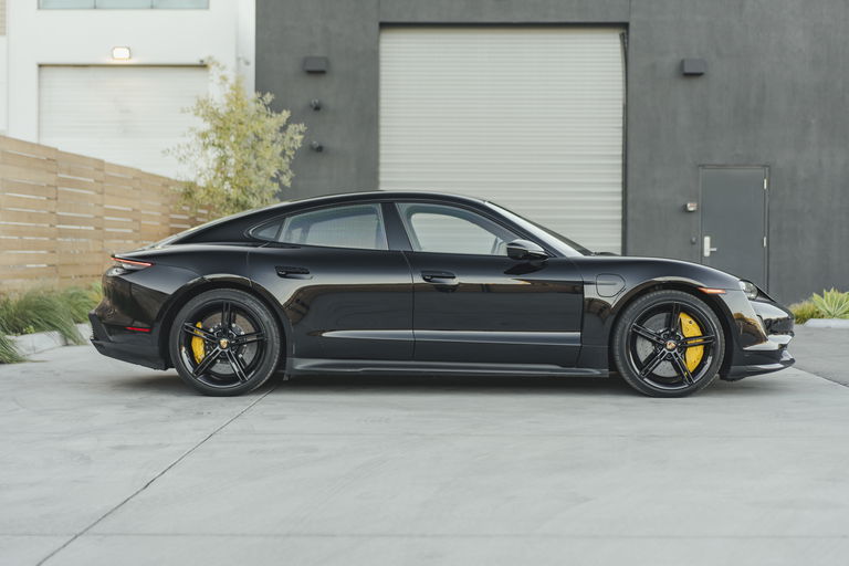 Porsche Taycan Turbo S