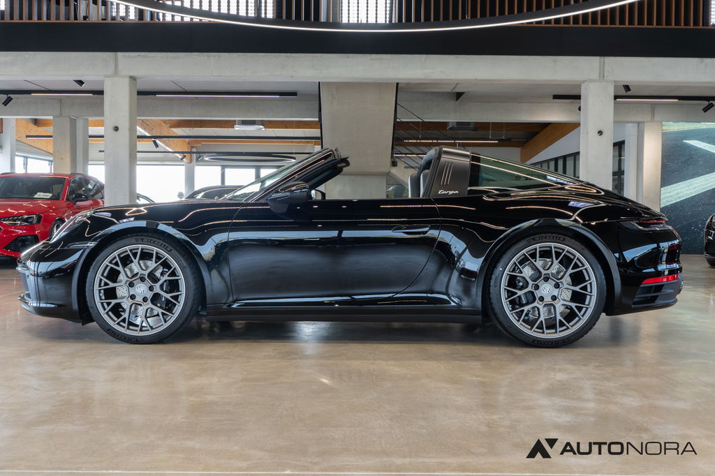 Porsche 992 Targa 4S