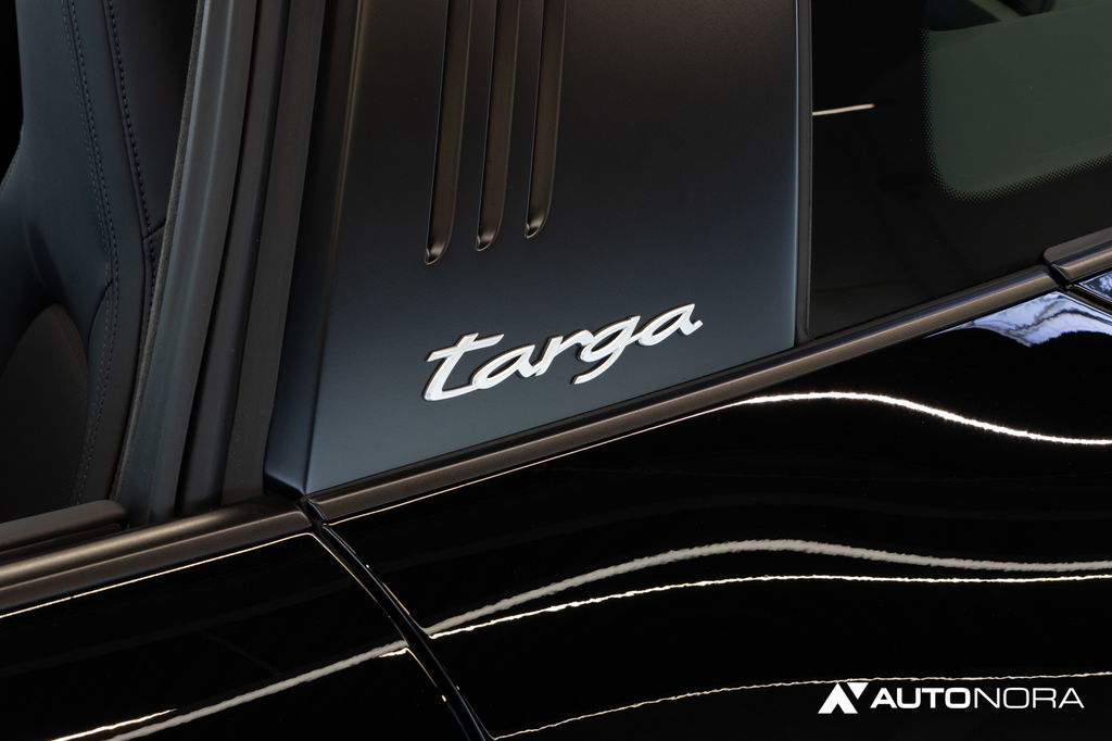 Porsche 992 Targa 4S