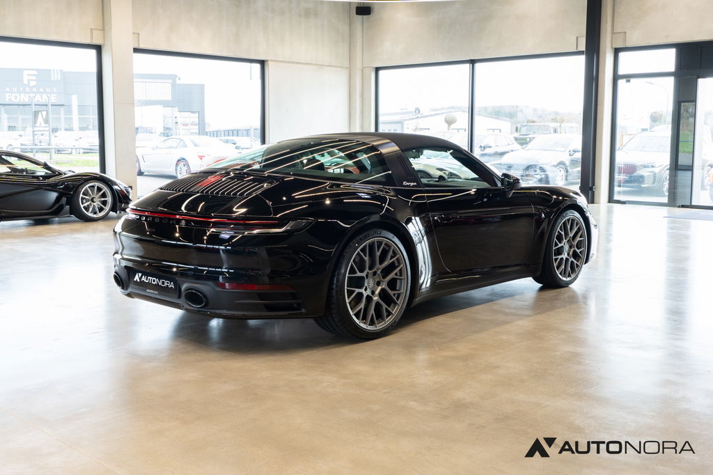 Porsche 992 Targa 4S
