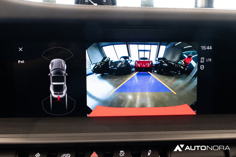 Porsche 992 Targa 4S