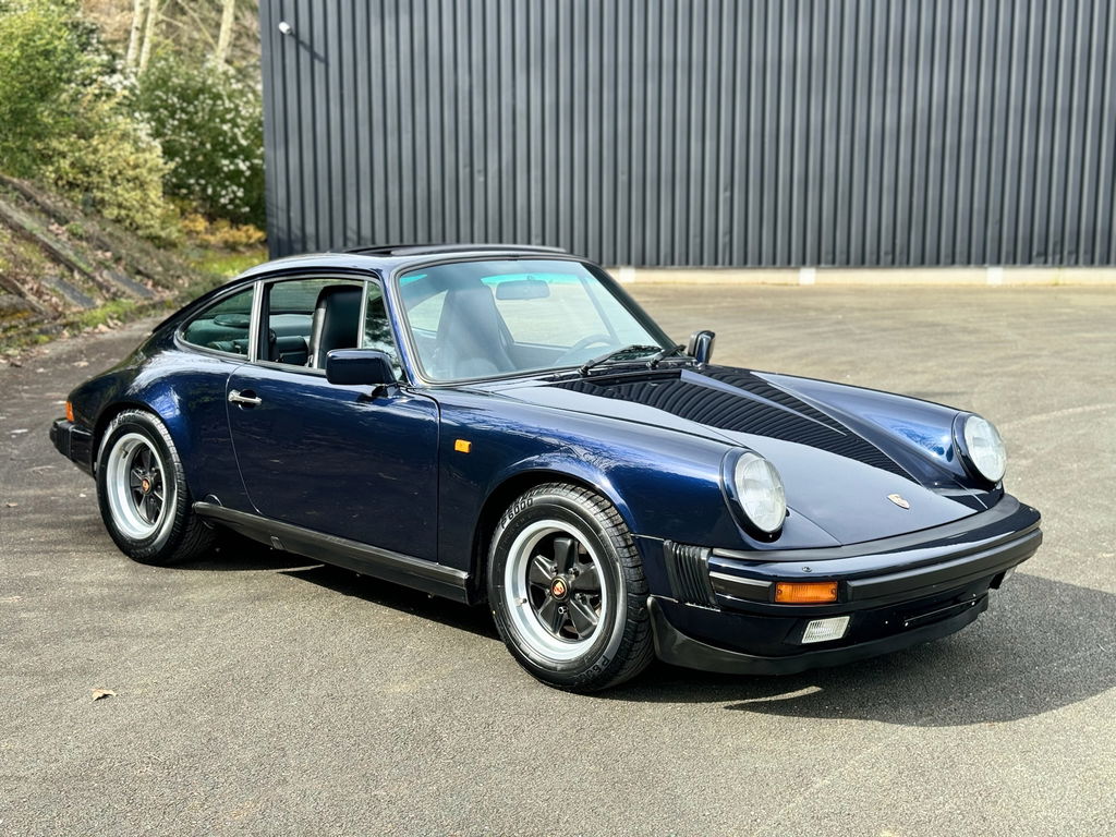 Porsche 911 Carrera 3.2