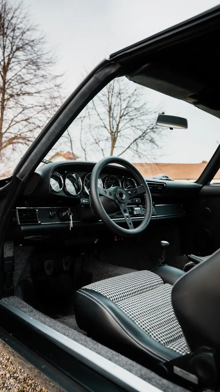 Porsche 911 Backdate