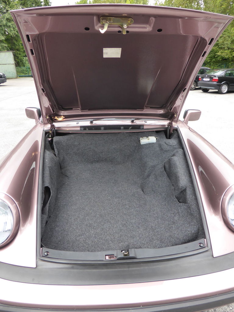 Porsche 911 Turbo 3.3