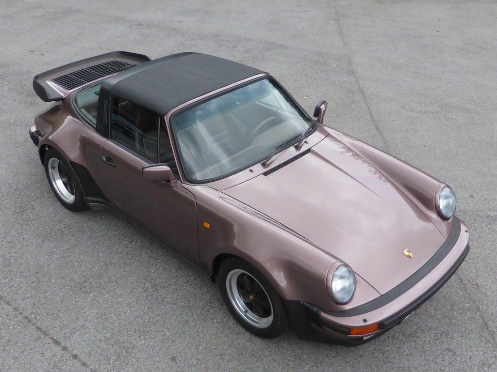 Porsche 911 Turbo 3.3