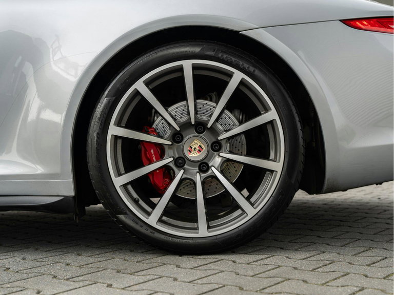 Porsche 991 Carrera 4S