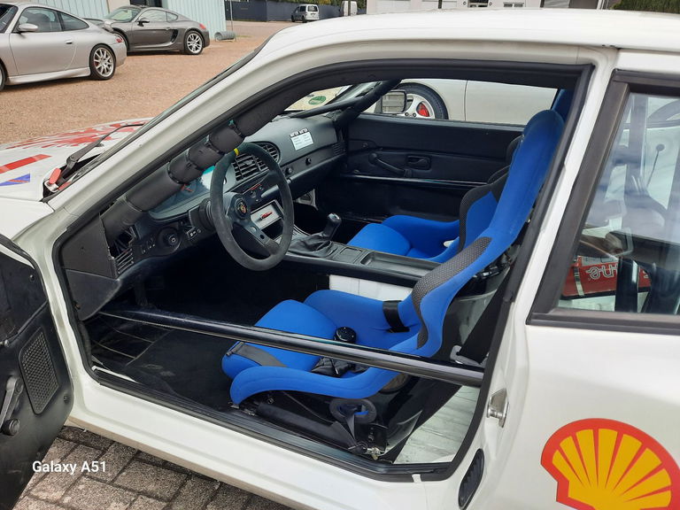 Porsche 944 Turbo Cup