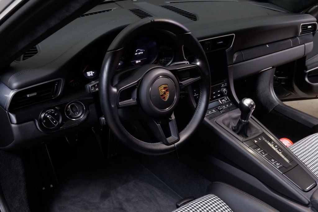 Porsche 991 GT3 Touring