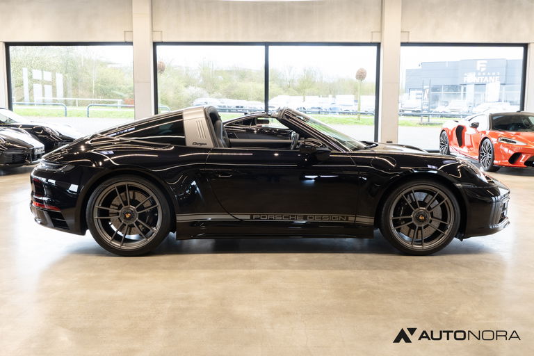 Porsche 992 Edition 50 Jahre Porsche Design