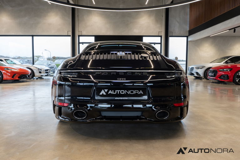 Porsche 992 Edition 50 Jahre Porsche Design