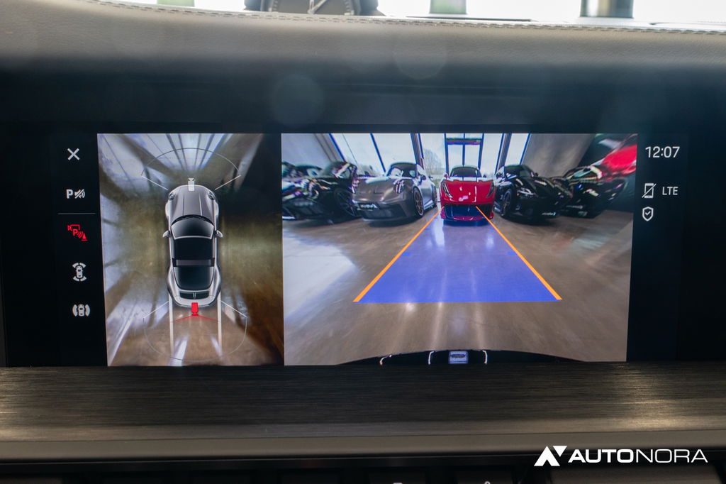 Porsche 992 Edition 50 Jahre Porsche Design