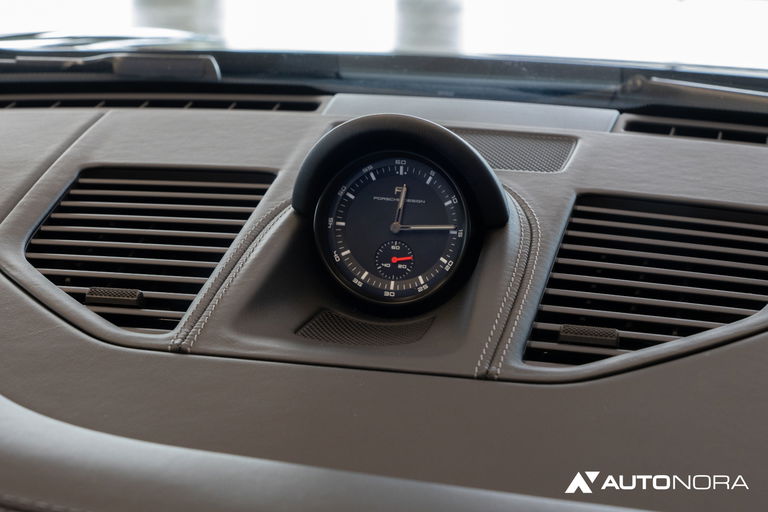 Porsche 992 Edition 50 Jahre Porsche Design