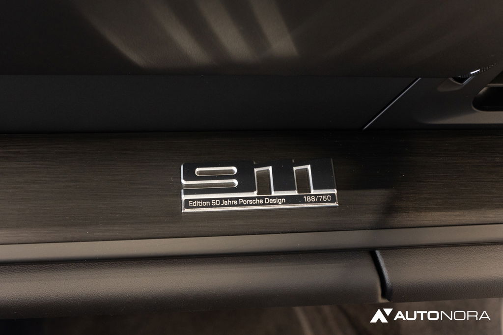Porsche 992 Edition 50 Jahre Porsche Design
