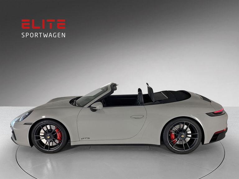 Porsche 992 Carrera 4 GTS