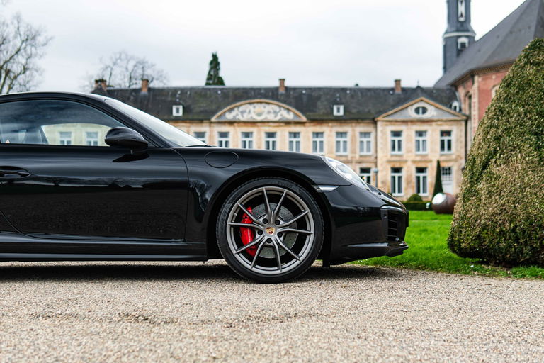 Porsche 991.2 Carrera 4S