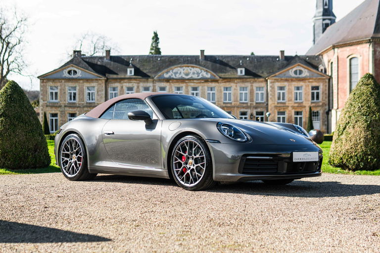 Porsche 992 Carrera 4S