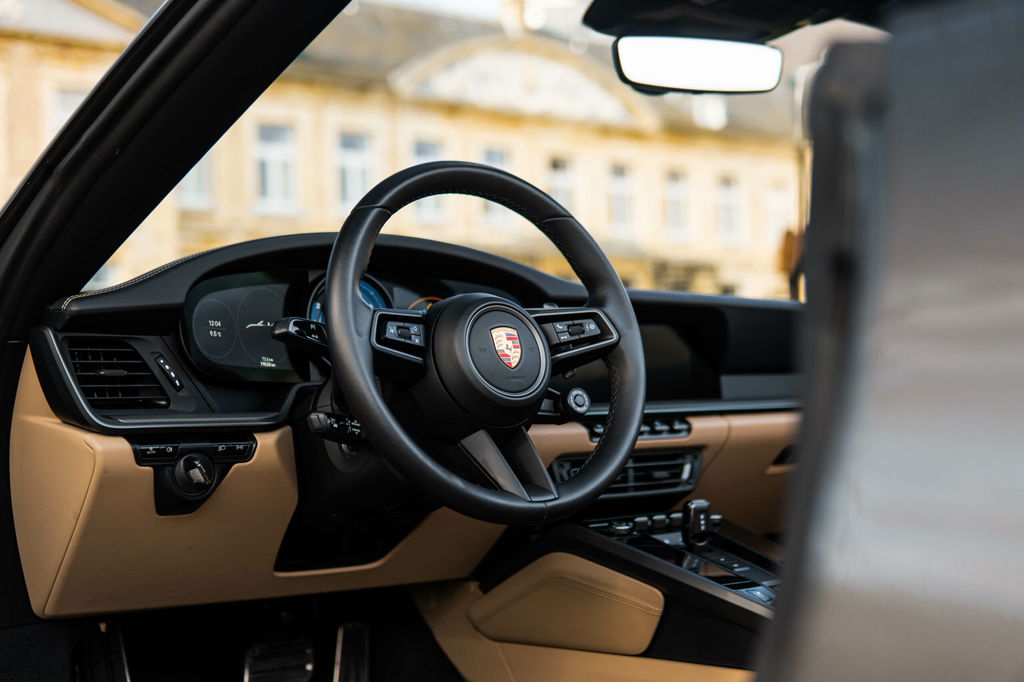 Porsche 992 Carrera 4S